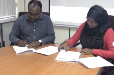 ޓައިނީ ހާޓްސްގެ ހަރަކާތްތަކަށް ޔުނިވާސަލް އިން އެހީތެރިވަނީ