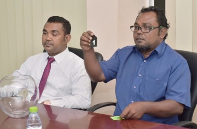 ލޯކަލް އިންތިހާބުގެ ކެންޑިޑޭޓުންގެ ނަން ތަރުތީބުކޮށްފި