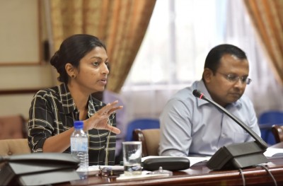 މެންބަރު އީވާއަށް އިންޒާރުގެ މެސެޖުތަކެއް ފޮނުވައިފި