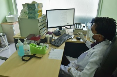 ހާލު ސީރިއަސްވި މާބަނޑު މީހާގެ ދަރިފުޅު ނަގައިފި