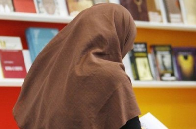 މަސައްކަތުގެ މާހައުލުގައި ބުރުގާ މަނާ ކުރެވިދާނެ: ޔޫރަޕުގެ ކޯޓު