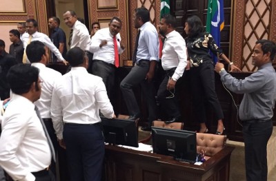 މަސީހުގެ މައްޗަށް އިތުބާރު އޮތް ކަމަށް ފާސްކޮށްފި