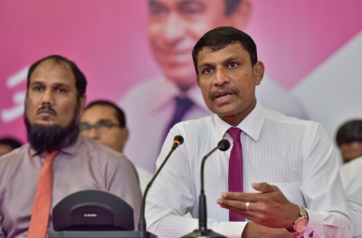 ބާރާއެކު މަޖިލިސް ކުރިއަށް ގެންދަން ރައީސް އިރުޝާދެއް ނުދެއްވާ: ރިޔާޒް