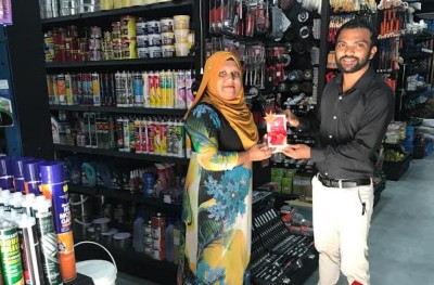 ވެލިގާ ހާޑްވެއާގެ ޕްރޮމޯޝަންގެ އެއް ވަނައަށް އައިފޯން ރެޑެއް ދީފި