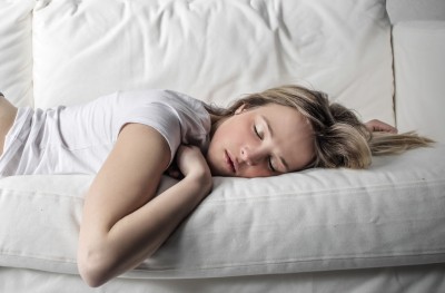 ނިދި މަދުވުމުން ރުޅި ގަދަވެ މޮޔަ ކަންތައް ކުރެވޭނެ