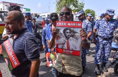 ހައްޔަރު ކުރެވުނީ "އޮޅިގެން"، ދެން ވާނީ ކިހިނެއް؟