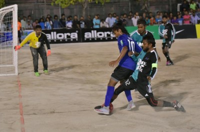ފުޓްސަލާއި ފުޓްބޯޅަ ވަކިކުރުން: ގޮންޖެހުން ބޮޑު ކަމެއް!