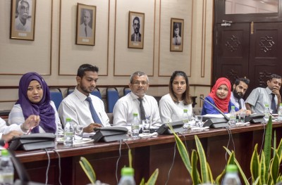 އެމްއެމްސީގެ ކުރީގެ ރައީސުންގެ ކަންބޮޑުވުންތައް ބްރޯޑްކޮމަށް