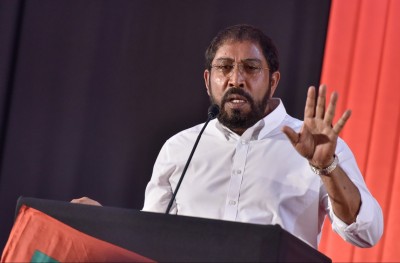 ކެރެންޏާ ސަރުކާރުގެ ސައްހަކަން ކަނޑައަޅަން ފެންނަ ނުފެންނަ ވޯޓަކަށް ދޭބަލަ: ގާސިމް