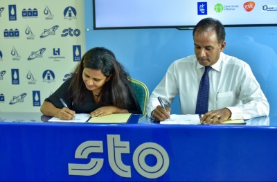 އަނގައިގެ ކެންސަރަން ހޭލުންތެރިކުރަން ކެމްޕޭނެއް ފަށައިފި