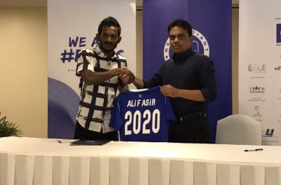 އިތުރު ތިން އަހަރު ނިއު އަށް ކުޅެން ސެންޓޭ ސޮއިކޮށްފި