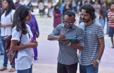 ޔާމީންގެ މަރުގެ އިންސާފުވެރި ތަހުގީގެއް ކުރުމަށް ޕެޓިޝަނެއްގައި ސޮއިކުރަނީ