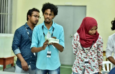 ވޯޓުލުން ދިޔައީ އޮމާންކޮށް، މާބޮޑު ޝަކުވާއެއް ނެތް: އިލެކްޝަންސް