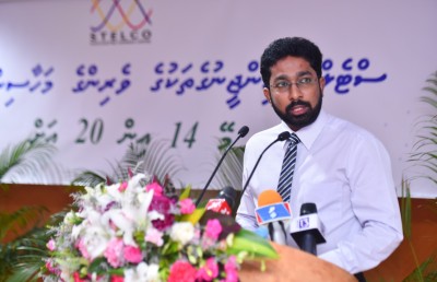 ކަރަންޓުގެ އަގު ހެޔޮކުރެވޭތޯ މި އަންނަނީ މަސައްކަތް ކުރަމުން: ހޯމް މިނިސްޓަރު