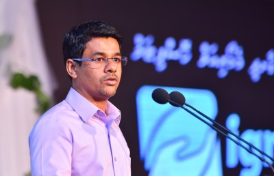 އަމާޒަކީ ރާއްޖޭގެ ހުރިހާ ނަރުހުންނަކީ ދިވެހިން ކަމުގައި ހެދުން: ނާޒިމް