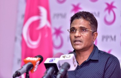 ޓްްވީޓުތައް ކުރަނީ އެމްޑީޕީގެ މީހުން "ގުއި ރޯނުގައި" ޖައްސަން: ނިހާން