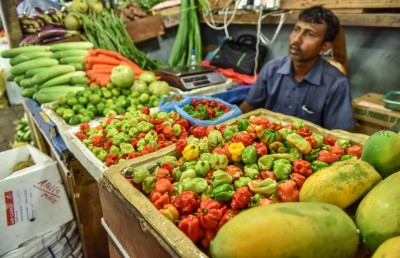 މާރުކޭޓުގައި ދިވެހި އުފެއްދުންތައް ތިޔާގި ވިޔަސް ބައެއް ބާވަތްތަކުގެ އަގު އުފުލެނީ