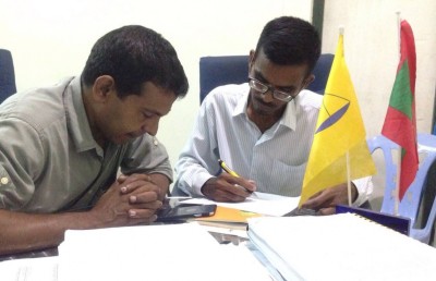 ލާމަރުކަޒީ ނިޒާމުގެ ބާރު އަނބުރާ ހޯދުމަށް ނަޝީދު އެދިވަޑައިގެންފި