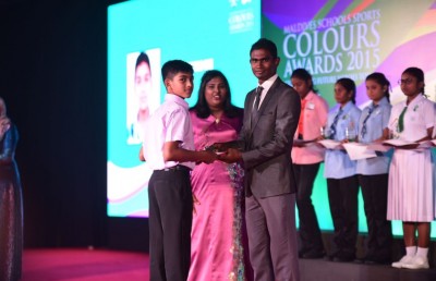 ކަލާސް އެވޯޑަށް ކުރިމަތިލުމުގެ ފުރުސަތު ހުޅުވާލައިފި