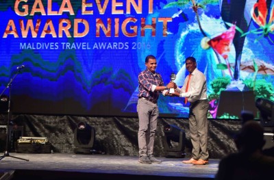 މޯލްޑިވްސް ޓްރެވަލް އެވޯޑްސް 2017 ލޯންޗް ކޮށްފި