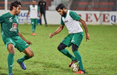 ކޯޗުގެ ތައުރީފު: މިއީ އަކްރަމްގެ ބުރަ މަސައްކަތް!