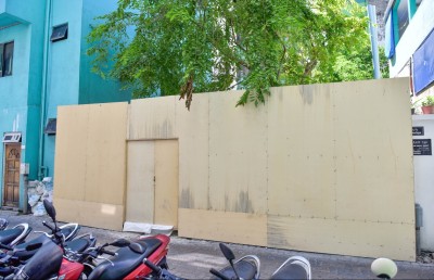 އަލިރަސްގެފާނު ޒިޔާރަތް ބަންދުކޮށް، ކޮންނަން ފަށައިފި