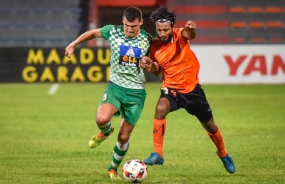 މާޒިޔާ ކޮޅަށް ހަތަރު ގޯލް ޖަހައި އީގަލްސް ހައިރާންކަން ގެނުވައިފި!