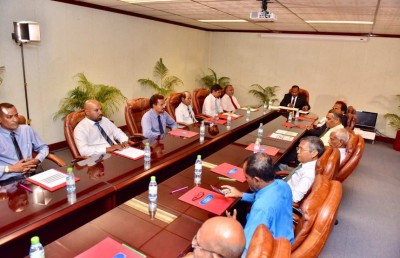 މާދަމާ އަކީ ފިތުރު އީދު ދުވަސް