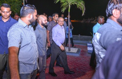 އިދިކޮޅު ފަރާތްތަކާ އެކު މައުމޫނު ފެނުމުން ޕީޕީއެމްގެ އިސް ބޭފުޅުންގެ ފާޑުކިއުން