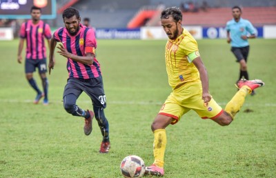އީގަލްސް ފޯމުގައި، ވިކްޓަރީ އަށް އުނދަގޫ ހާލަތެއް