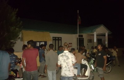 އަލިފުށި ކަނު އަނދިރީގައި، ރައްޔިތުން ރުޅިގަދަވެއްޖެ!