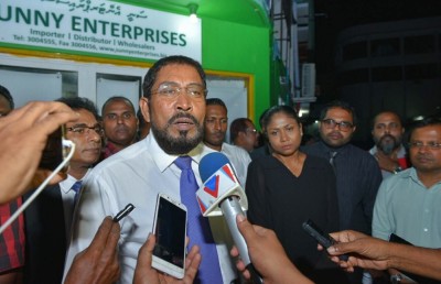 ޕީޖީން ހާޒިރު ނުވެގެން ގާސިމްގެ މައްސަލަތައް ބޭރުކޮށްލައިފި