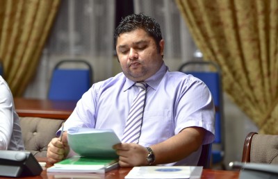 މަޖިލީހަށް ލިބިފައިވާ ހައްގުތައް އެދަނީ އެއްލައިލަމުން: ސިނާން