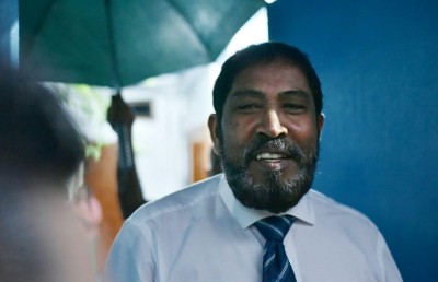 ގާސިމްގެ ޝަރީއަތުގެ އަޑުއެހުން ކެންސަލްކޮށްފި
