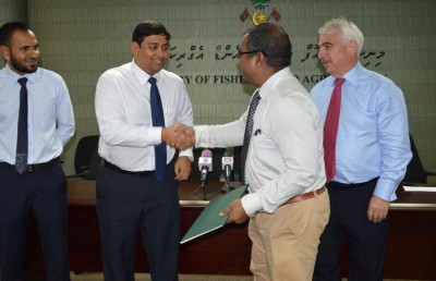 މަސްވެރިކަމުގެ ދާއިރާ އިން ޕީއެޗްޑީ އަށް ކިޔަވަން ދެ ސްކޮލަޝިޕް ދީފި