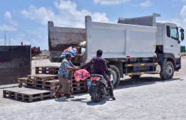 ކުންޏާ އެކު އާންމުންގެ ޝަކުވާތައް ވެސް ފުނިޖެހިއްޖެ