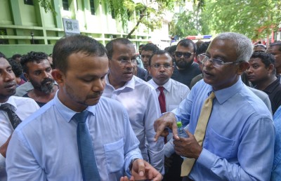 މެމްބަރު ރިޔާޒާއި ފަލާހް ފުލުސް އޮފީހަށް ހާޒިރުވާން އަންގައިފި