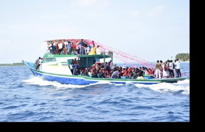 ލ. އަތޮޅުން މައިދައިތަމެން މިތިބަ އަންނަނީ ބަލައި!