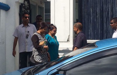 ފާރިސްގެ ޝަރީއަތަށް ނަސްރީނާ ފުރަތަމަ ފަހަރަށް ވަޑައިގެންފި