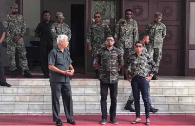 މަޖިލީހަށް ވަންނަން ހުއްދަ ހޯދަން ޖެހެނީ ސިފައިން ޖަރީމާތަކެއް ހިންގާތީ: އިދިކޮޅު މެމްބަރުން