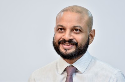 ފާރިސް އަކީ ޕީޕީއެމްގެ ކުޅޭކުޅޭ ބުދެއްތަ؟