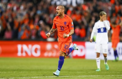 ސްނެއިޑާ ފްރާންސްގެ ނީސް އަށް