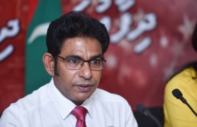މެމްބަރު ވަހީދު މާލެ ގެނެސް ޑޮކްޓަރަށް ދައްކައިފި
