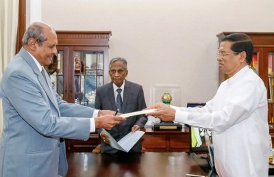 ލަންކާގެ ފޮރިން މިނިސްޓަރުގެ މަގާމު ކުރީގެ ވަކީލަށް