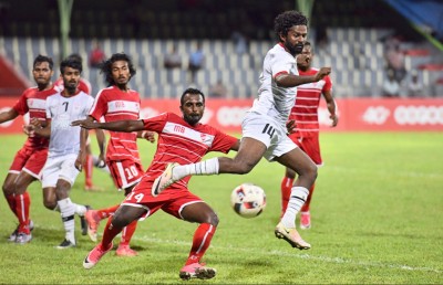 ނާފިއުގެ ހެޓްރިކާ އެކު ކުޑަހުވަދޫ އަތުން ޓީސީ އަށް ބޮޑު މޮޅެއް