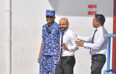 ފާރިސްގެ މައްސަލަ އިސް ފަނޑިޔާރު ސެކްޝަނަށް ބަދަލުކޮށްފި ކަމަށް ކޯޓުން ބުނެފި: މައުމޫން