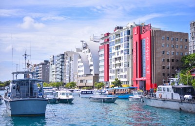 މާލޭގެ އަގުބޮޑު ބިންތައް ވިއްކުން: ވަރަށް ބޮޑު ގޯހެއް!