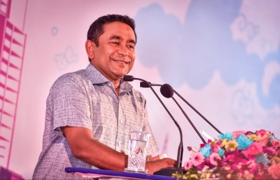 ރައީސް ޔާމީންގެ ދެކަނބަލުން ބުރާސްފަތި ދުވަހު ހައްޖަށް ފުރާވަޑައިގަންނަވަނީ