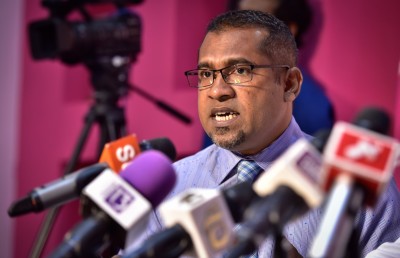 ވަކި ފިކުރެއްގެ ވަކީލުން މަސައްކަތް ކުރަނީ ހަމަޖެހުން ނަގާލަން: ޕީޕީއެމް