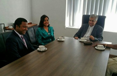 މުންދުގެ އިންޒާރު ނަޝީދަށް: ހިމާޔަތް އޮތްކަން ލިޔުމުން ދައްކަވާ، އެހެން ނޫނީ ދިވެހި ސަރުކާރުގެ އަމުރު ހިނގާނެ